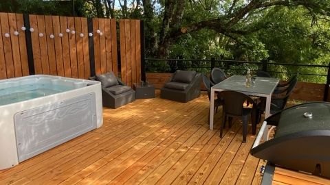 Gite indépendant avec grande terrasse