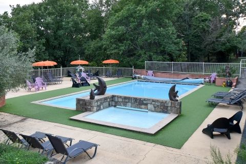 Pataugeoire et piscine chauffée
